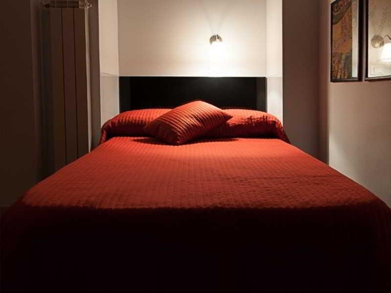 The Boutique 3*